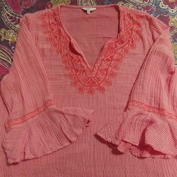 crown & ivy Tops - Crown & Ivy, Size XL Pink blouse